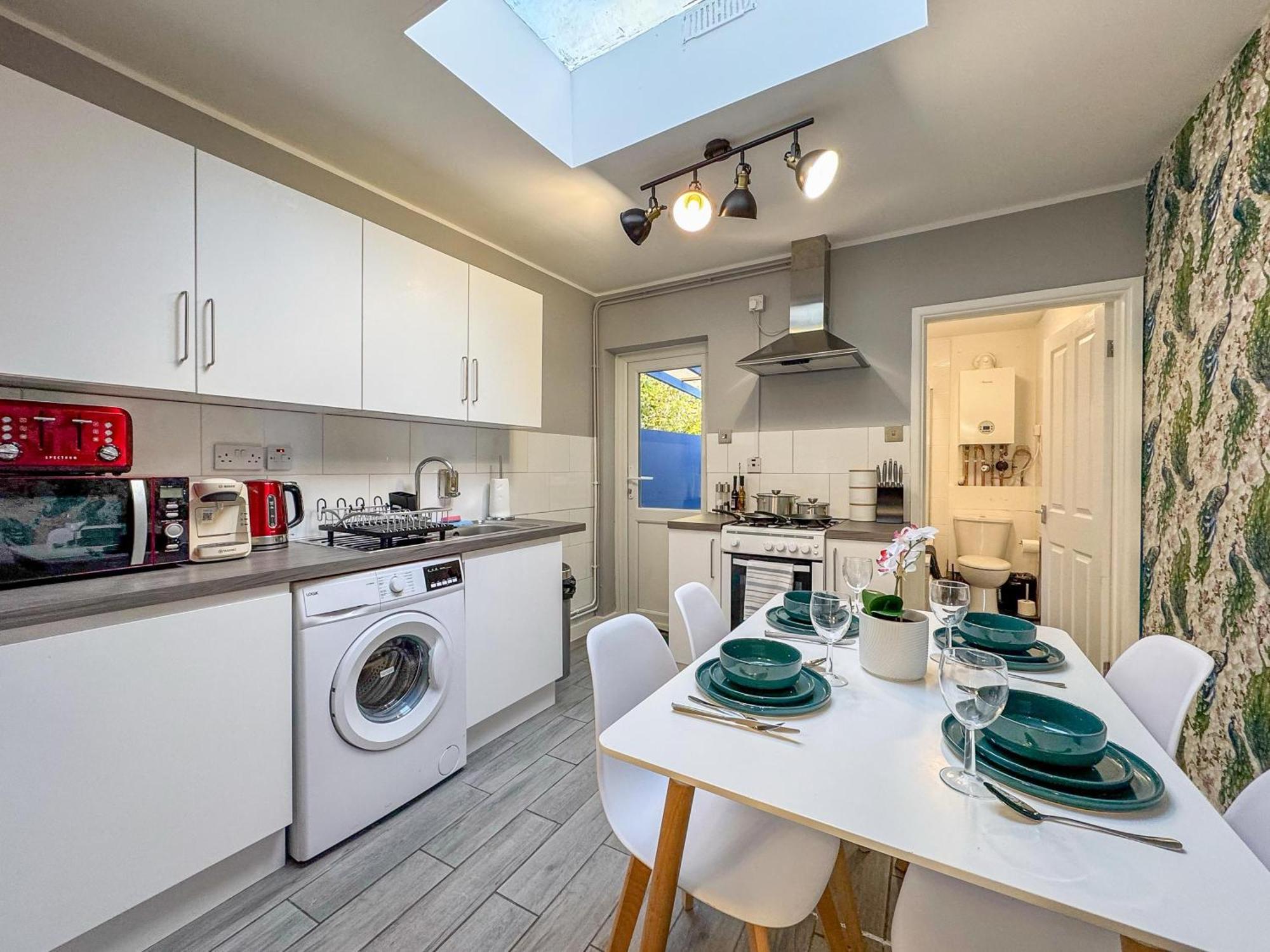 Modern House In Central Oxford Parking-Limited Exterior foto